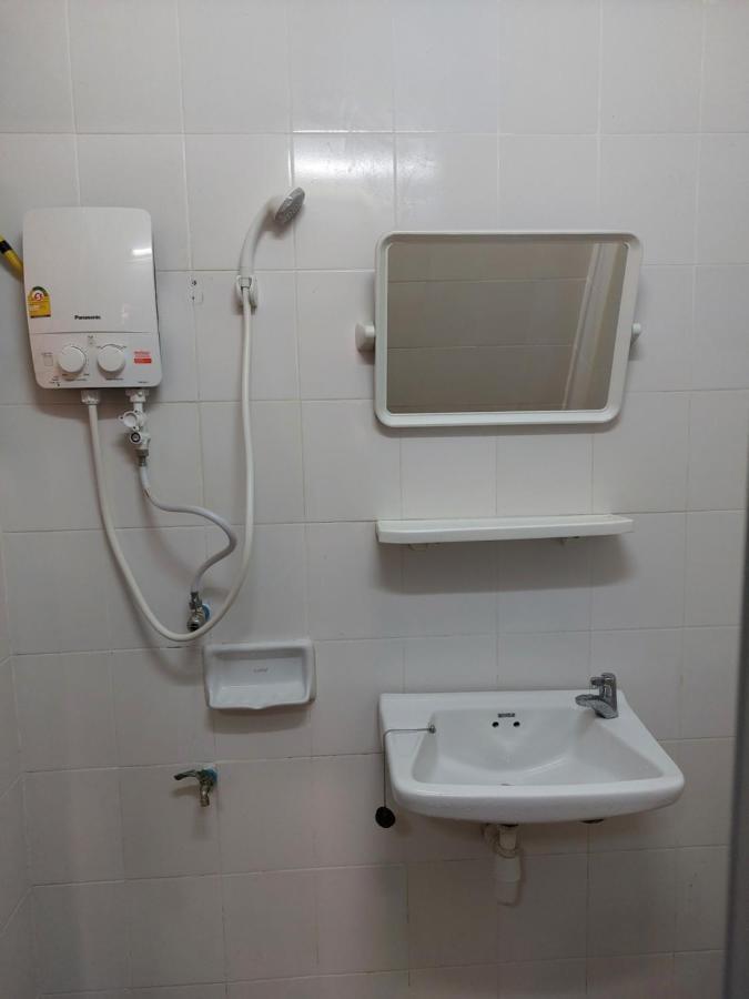 Sataya Apartment Maha Sarakham Luaran gambar