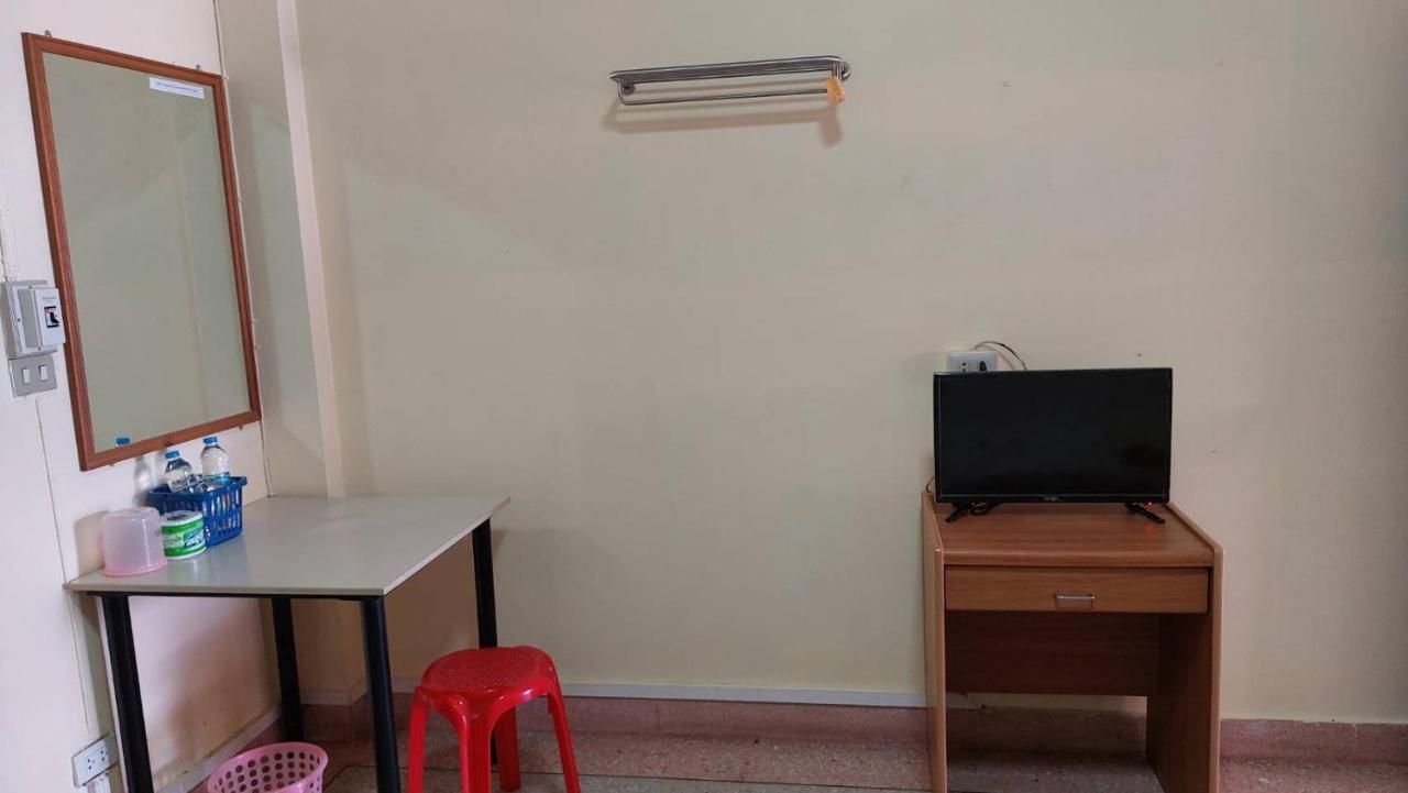 Sataya Apartment Maha Sarakham Luaran gambar