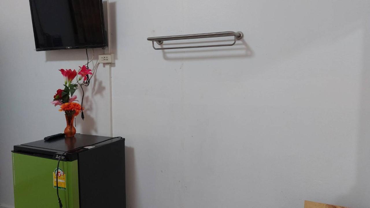 Sataya Apartment Maha Sarakham Luaran gambar